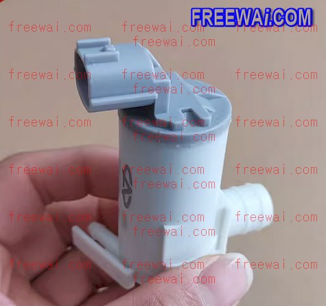 How to Replace Windshield Washer Pump 1998-2010 Audi A4 | 1A Auto How to Replace Windshield Washer Pump 1998-2010 Audi A4 | 1A Auto